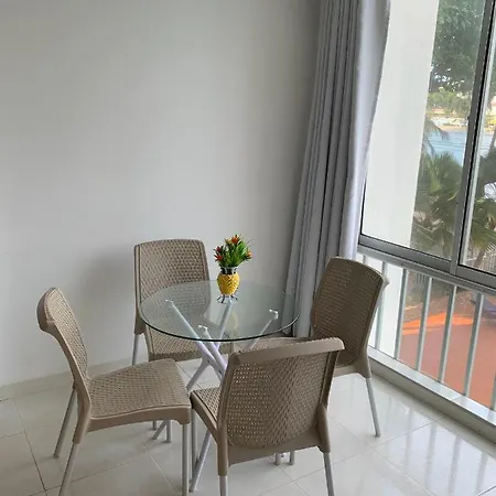 Apartamento Cerca De Playas Y Zonas Turísticas Cartagena